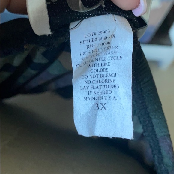 Camo Off The Shoulder Bodysuit - Picture 4 of 4